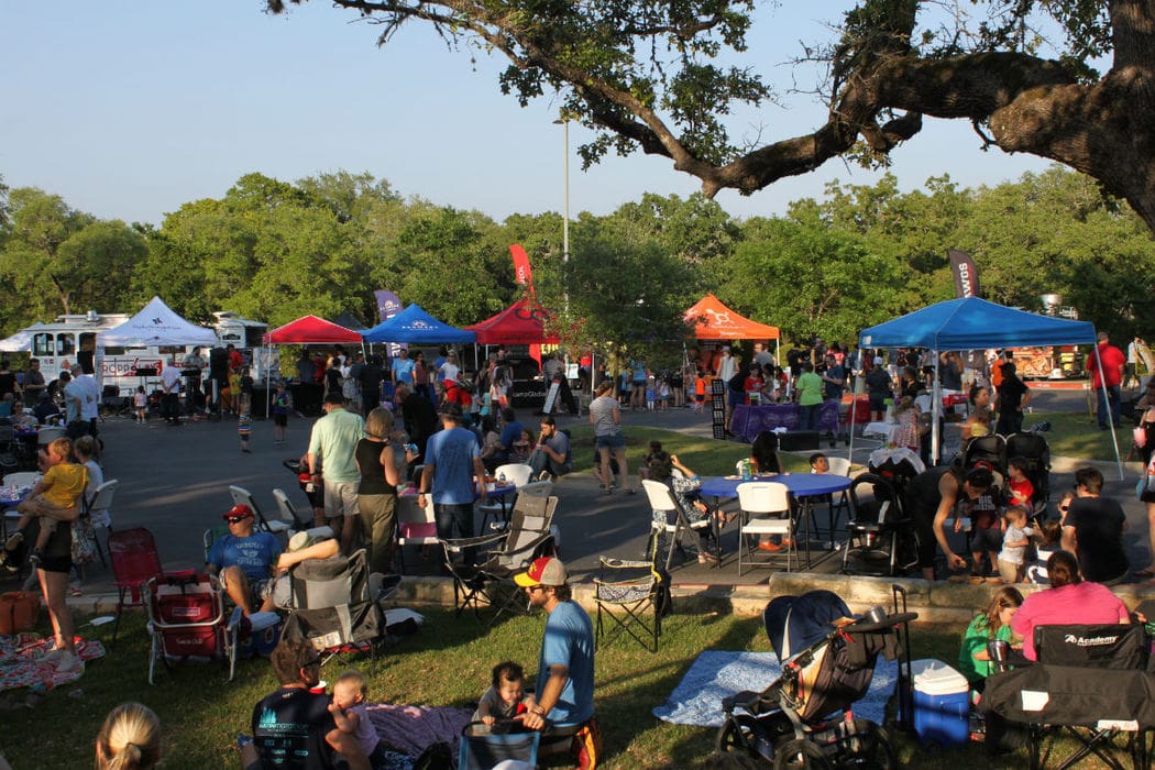 A huge crowd of people came out to participate in Circle C's Food Truck Night